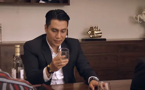 Sinh tử - Tập 40: "Làm giá" để hối lộ quan chức thay doanh nghiệp, Vũ (Việt Anh) bảo công chức không ăn chay