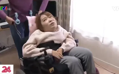 Cô gái khuyết tật Nhật Bản đòi quyền được làm việc