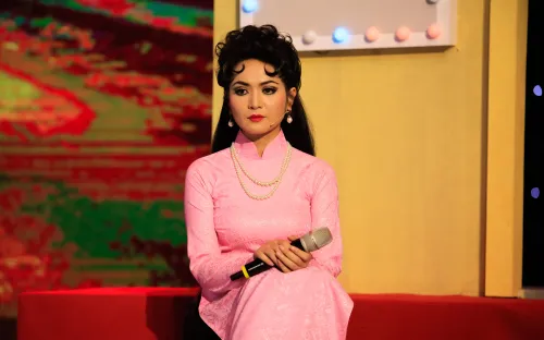 Duyên Quỳnh - nàng Quán quân dành 10 năm đi bên lề showbiz