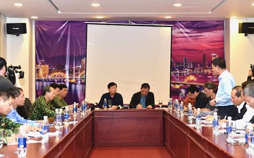 Phó Thủ tướng Trịnh Đình Dũng chỉ đạo quyết liệt ứng phó bão số 9