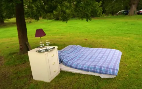 Kỳ lạ, nhà nghỉ “tồi tệ nhất thế giới” nhưng vẫn hút khách nườm nượp