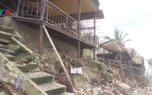 Bờ biển Cửa Đại, Hội An sạt lở nghiêm trọng