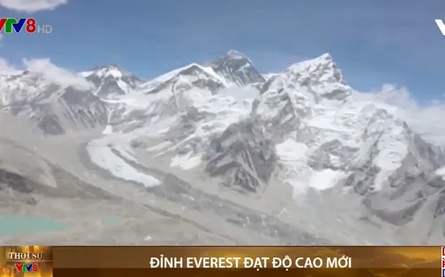 Đỉnh Everest đạt độ cao mới