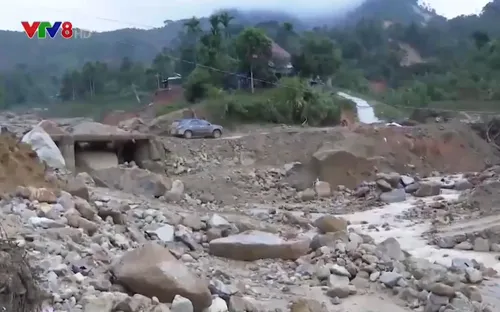 Quảng Nam: Gặp khó trong việc khôi phục các tuyến đường miền núi