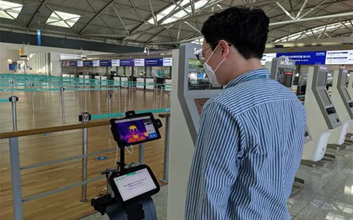 Hàn Quốc ứng dụng mạng 5G sàng lọc bệnh nhân COVID-19 tại sân bay