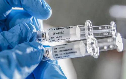 Trung Quốc cấp phép sử dụng đại trà cho vaccine ngừa COVID-19 đầu tiên