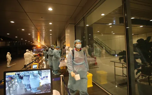 30 công dân Việt Nam từ Vũ Hán về nước an toàn, đến nơi cách ly trong 14 ngày