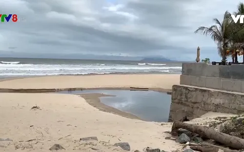 Đà Nẵng khẩn trương khắc phục sạt lở kè biển Mỹ An - Mân Thái