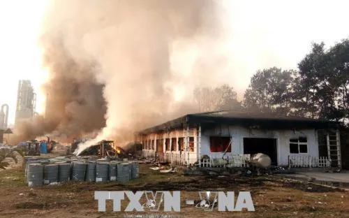 Cháy nhà xưởng ở Hải Dương