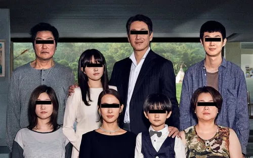 Parasite tiếp tục "hái" giải thưởng sau cú nổ Oscar