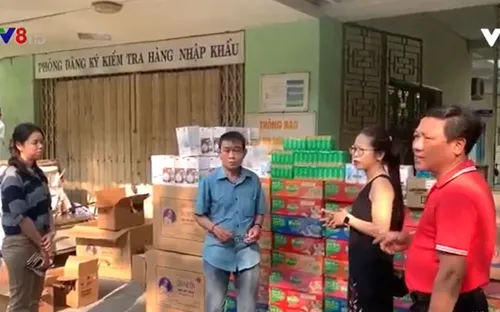 Cộng đồng hỗ trợ nghành y tế chống dịch
