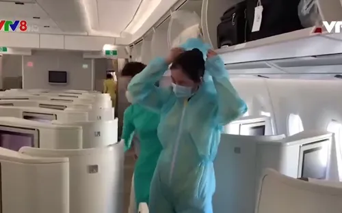 Bảo hộ y tế cho các chuyến bay Vietnam Airlines về từ “tâm dịch” châu Âu