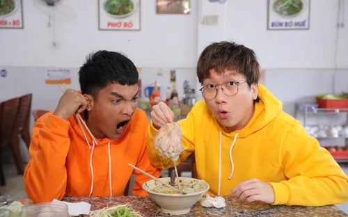 Ẩm thực kỳ thú: Lang thang tìm đồng đội, Phát La gặp sự cố dở khóc dở cười