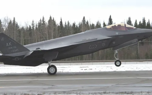 Mỹ triển khai máy bay F-35 sát cửa ngõ Nga