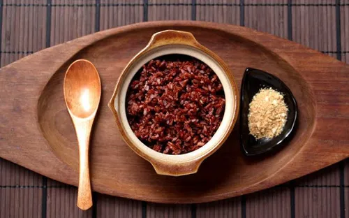 Bí quyết nấu cơm gạo lứt hạt sen thơm ngon, không bị ngán