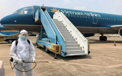 Tất cả trường hợp tiếp xúc gần với 2 tiếp viên Vietnam Airlines đều âm tính với COVID-19
