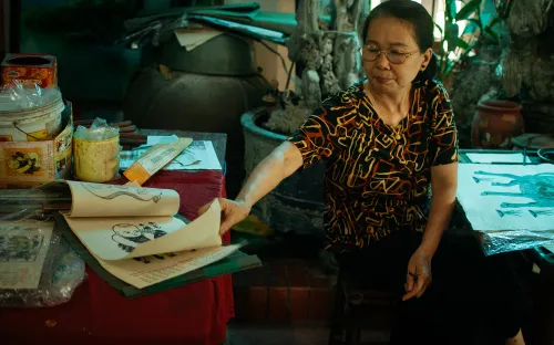 Nữ nghệ nhân Đông Hồ duy nhất và nửa thế kỷ “giữ lửa” nghề