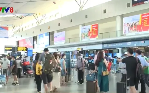 Các hãng hàng không hỗ trợ du khách rời khỏi Đà Nẵng