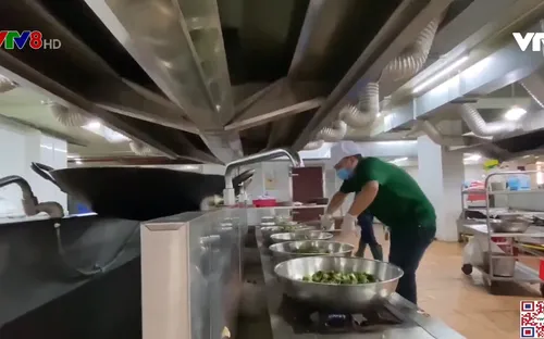 Chung tay cho tuyến đầu chống dịch