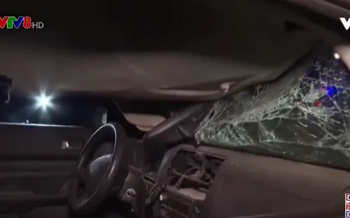 Nổ lớn rung chuyển thủ đô Lebanon.