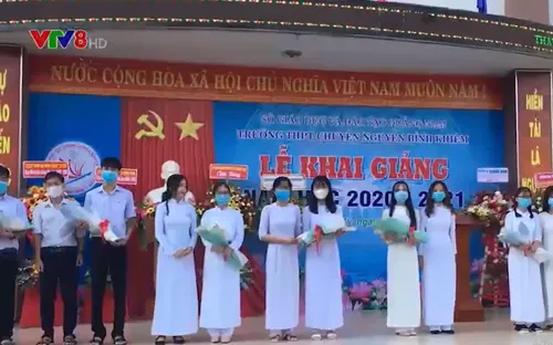 Khai giảng năm học mới tại một số trường học khu vực miền Trung