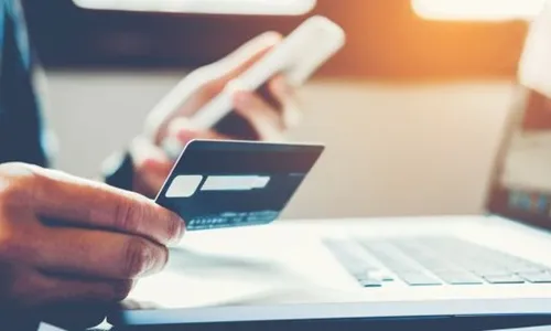 Kinh doanh qua mạng tiếp tục nằm trong "tầm ngắm" của ngành thuế