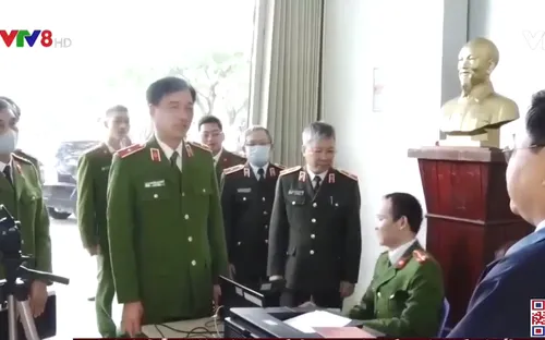 Thứ trưởng Bộ Công an làm việc về tiến độ thực hiện căn cước công dân