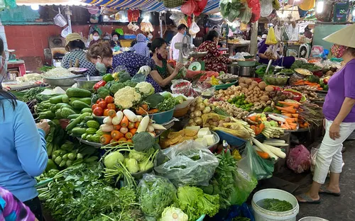 Giá rau củ vụ đông giảm mạnh