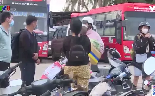 Những chuyến xe 0 đồng đưa người dân trở vào miền Nam làm việc