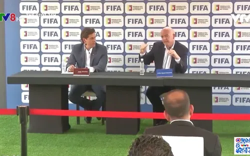 Tranh cãi về việc tổ chức World Cup hai năm một lần