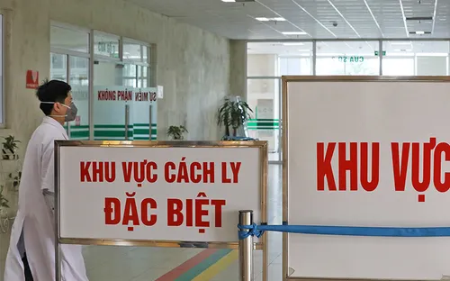 Sáng 27/10: Chỉ còn 436 ca COVID-19 thở máy, ECMO; thêm hơn 2,1 triệu liều vaccine AstraZeneca về Việt Nam