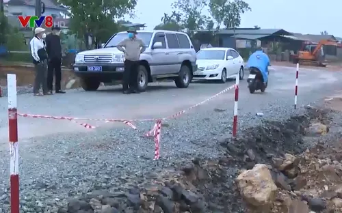 Thừa Thiên - Huế: Nhiều tuyến đường xuống cấp nghiêm trọng