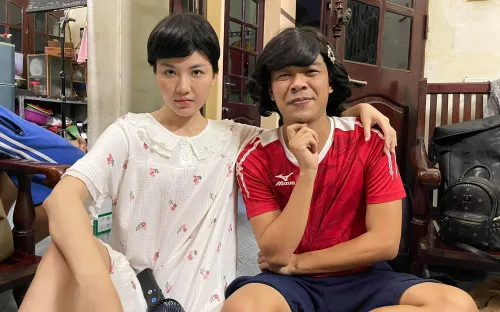 Trung Ruồi làm thơ chia tay "11 tháng 5 ngày"