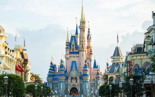 Disney World kỉ niệm 50 năm thành lập với nhiều trò chơi mới