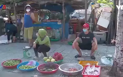 Đà Nẵng: Tràn lan chợ tự phát tiềm ẩn nguy cơ dịch bệnh