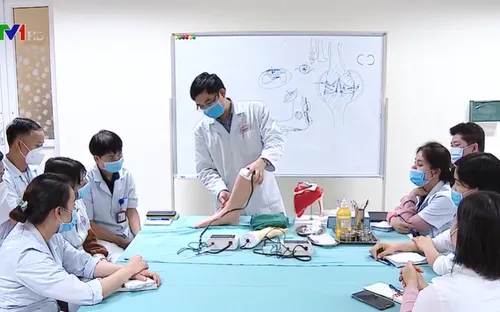 Bệnh viện tuyến Trung ương đào tạo, chuyển giao kỹ thuật cho các đơn vị tuyến dưới