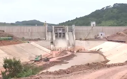 Gấp rút giải ngân vốn đầu tư công nhưng phải đảm bảo chất lượng công trình