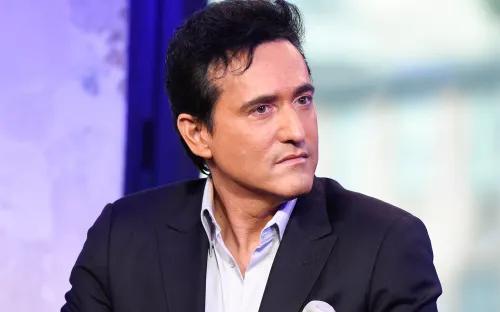 Hé lộ nguyên nhân danh ca của Il Divo qua đời