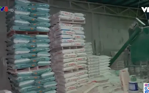 Đà Nẵng: Phát hiện cơ sở sản xuất bột trét tường "dởm" giả thương hiệu nổi tiếng