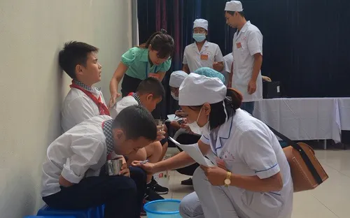 Hai cháu bé tử vong nghi do ngộ độc thực phẩm