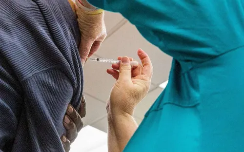 Mỹ sẽ triển khai tiêm vaccine COVID-19 của Johnson & Johnson trong tuần tới