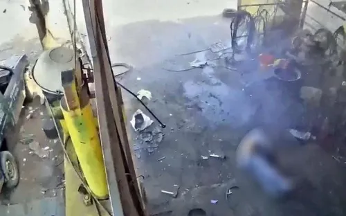 Lốp ô tô phát nổ, chủ gara tử vong tại chỗ