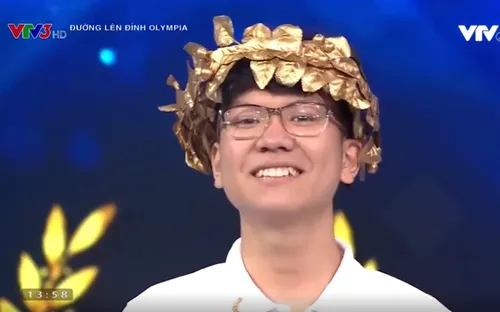 Fan cứng của "Đường lên đỉnh Olympia" xúc động giành vòng nguyệt quế
