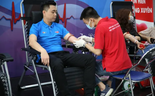 Cán bộ, nhân viên Đài THVN hào hứng tham gia hiến máu nhân đạo