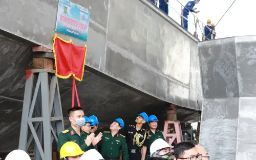 Hạ thủy 2 tàu tuần tra cao tốc thuộc gói tín dụng quốc phòng 100 triệu USD của Ấn Độ