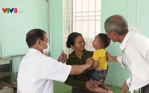 Quãng Ngãi: Nâng cao năng lực khám chữa bệnh cho tuyến xã vùng cao