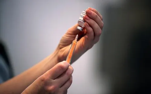 Anh sẽ sớm đạt miễn dịch cộng đồng trước COVID-19 vào tuần tới