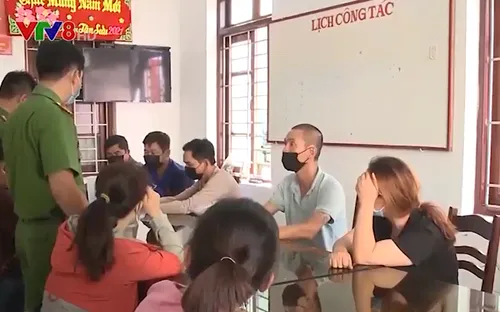 Gia Lai: Tạm giữ 14 đối tượng trong vụ đánh bạc