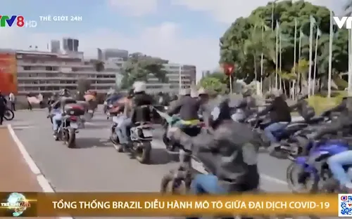 COVID-19: Tổng thống Brazil diễu hành mô tô không khẩu trang, tuyên bố đang đánh bại đại dịch