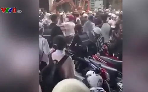 Đắk Lắk: Xác minh clip học sinh hỗn chiến trước cổng trường